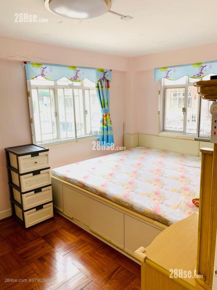 Village Sell 3 Bedrooms , 2 Bathrooms