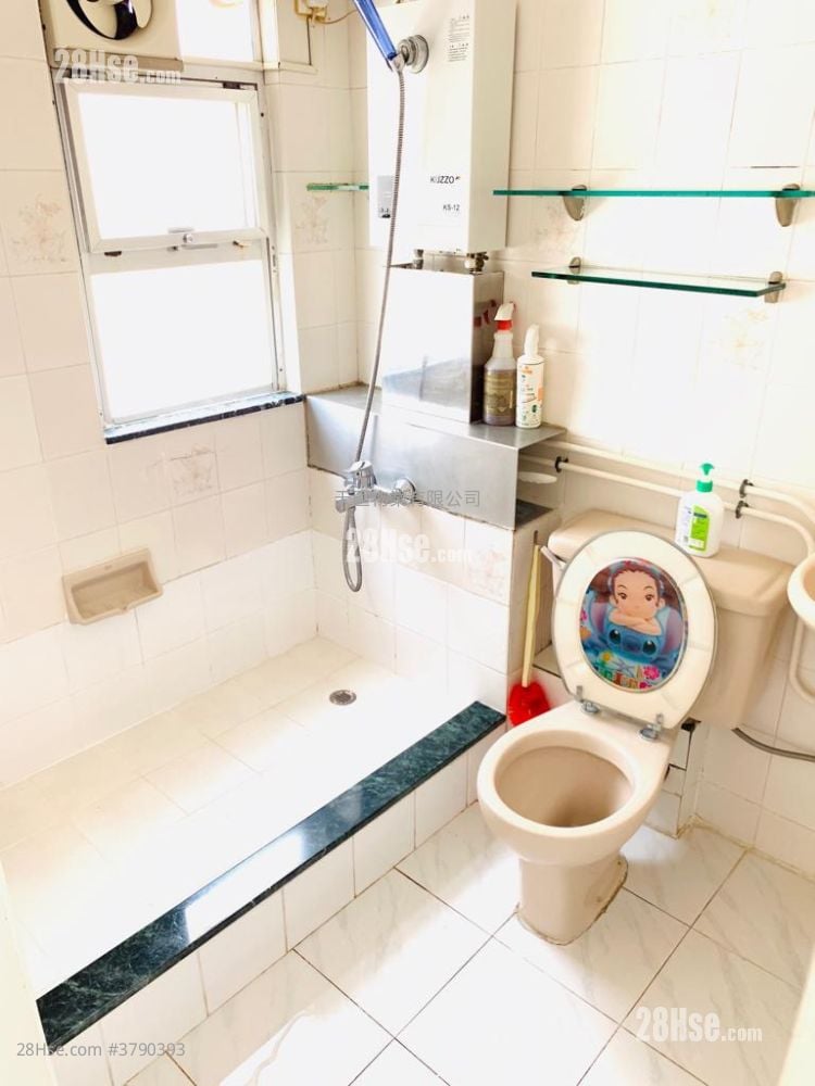 Village Sell 3 Bedrooms , 2 Bathrooms