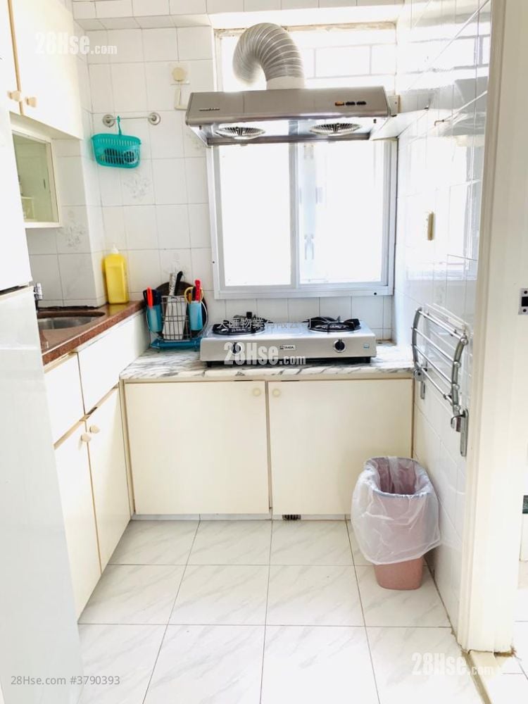 Village Sell 3 Bedrooms , 2 Bathrooms