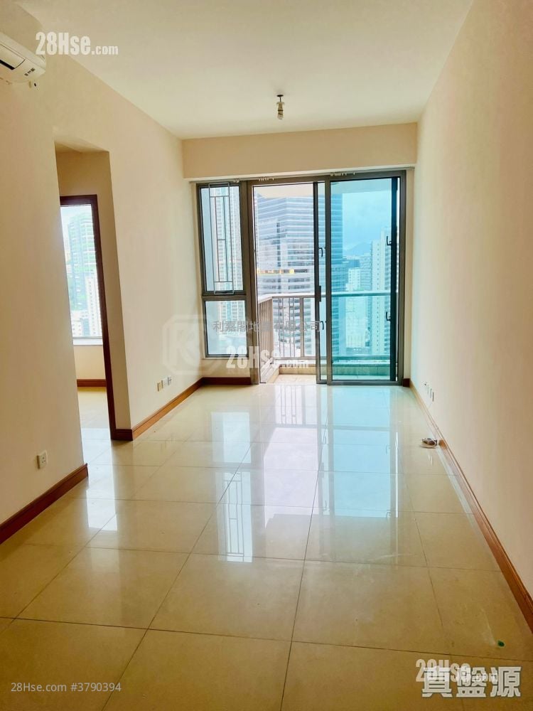 Vision City Sell 2 Bedrooms , 1 Bathroom 520 ft²