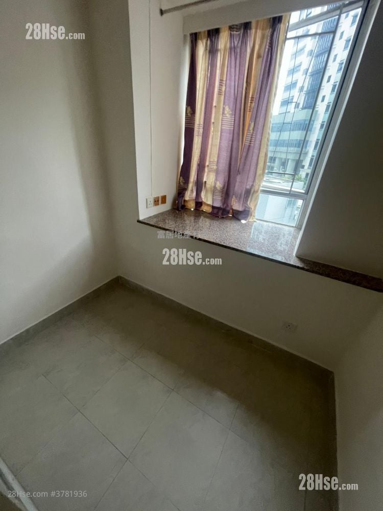 康辉大厦 售盘 2 房 , 1 浴室 271 平方尺