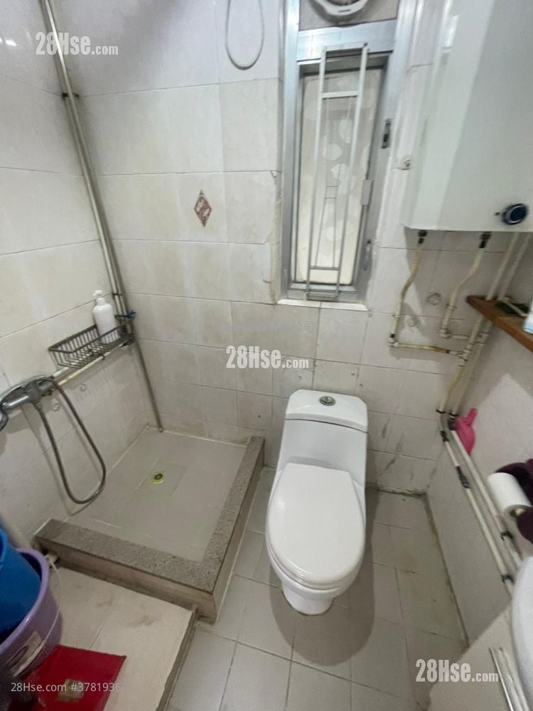 康辉大厦 售盘 2 房 , 1 浴室 271 平方尺