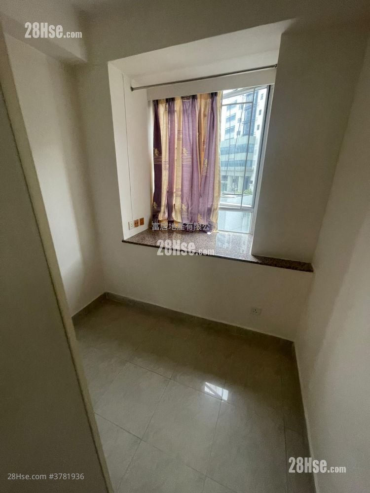 康辉大厦 售盘 2 房 , 1 浴室 271 平方尺