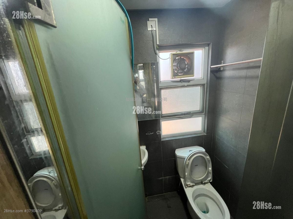 Konwall Court Sell 1 Bedroom , 1 Bathroom 427 ft²