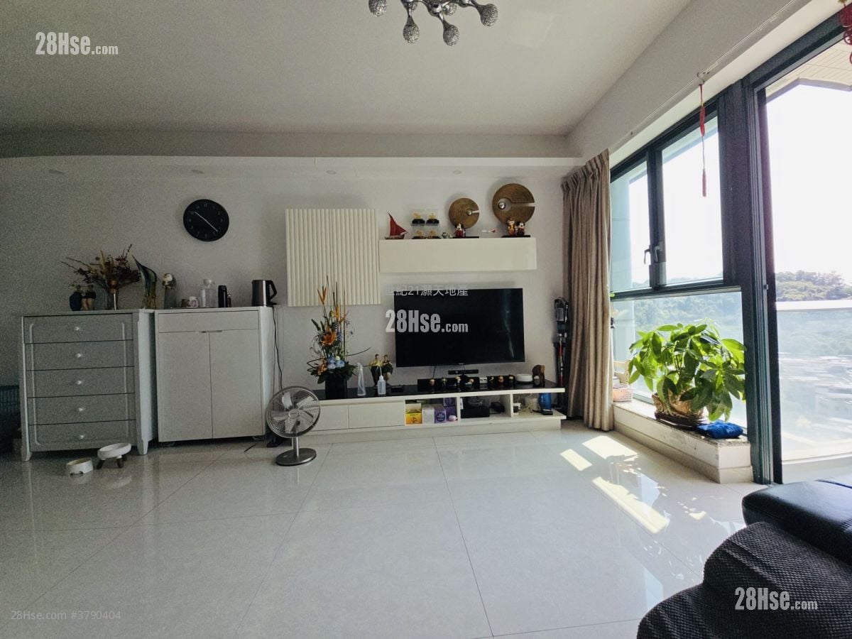 Mont Vert Sell 3 Bedrooms , 3 Bathrooms 905 ft²