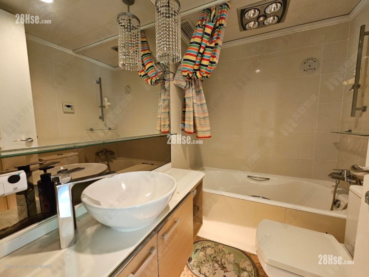 四季名园 租盘 3 房 , 2 浴室 930 平方尺