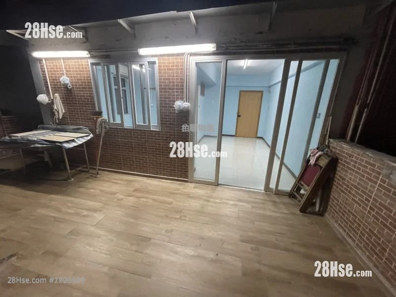 东鸿大厦 售盘 1 房 , 1 浴室 300 平方尺