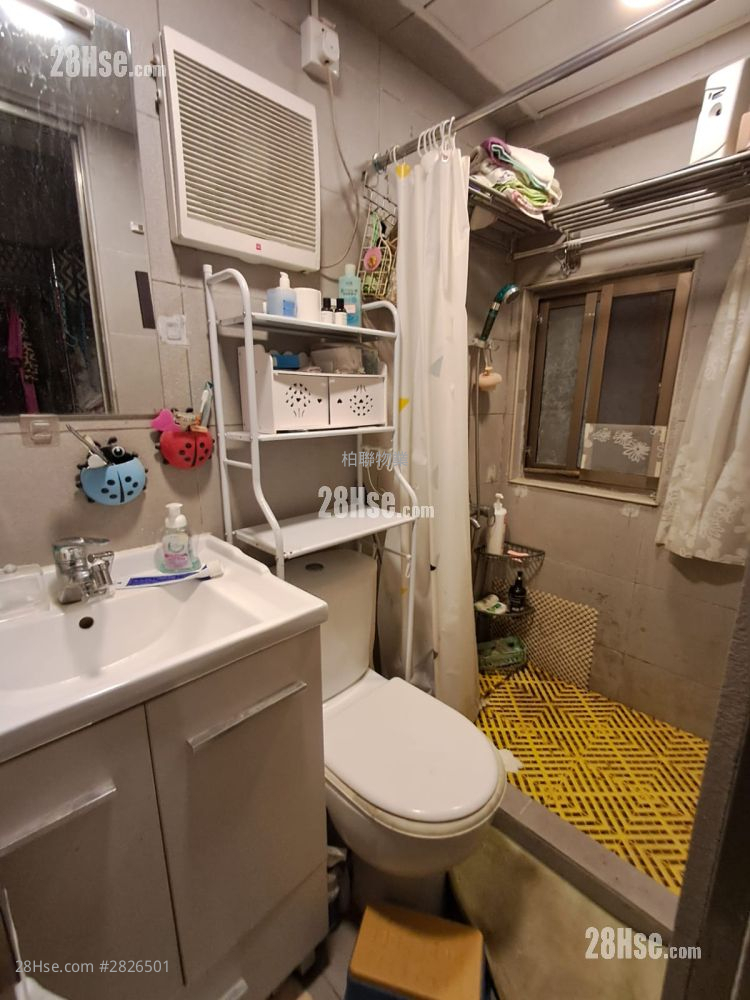 东鸿大厦 售盘 1 房 , 1 浴室 300 平方尺