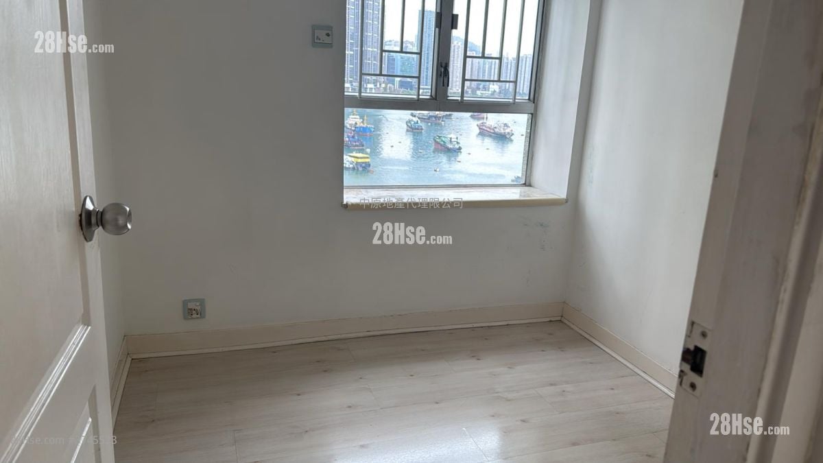 Belvedere Garden Sell 3 Bedrooms , 2 Bathrooms 572 ft²