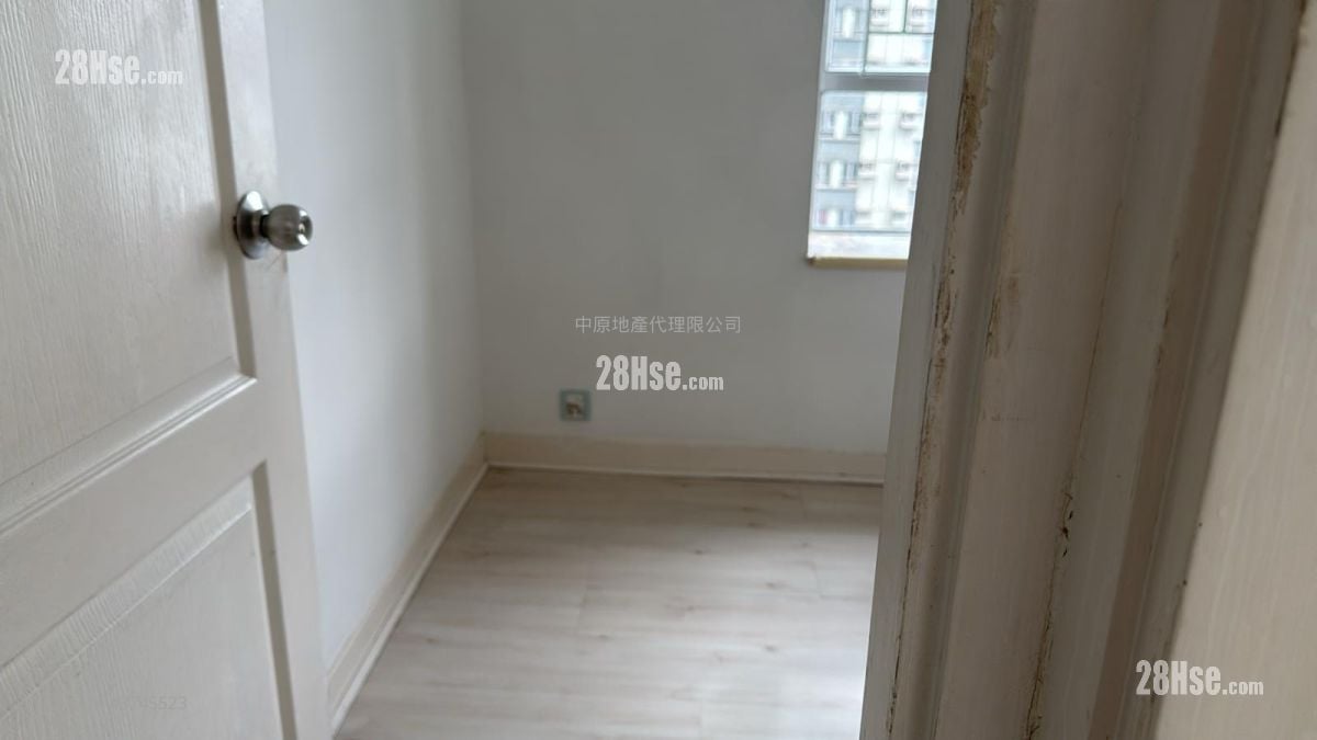 Belvedere Garden Sell 3 Bedrooms , 2 Bathrooms 572 ft²