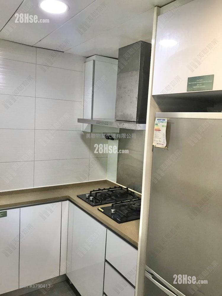 Trinity Towers Sell 3 Bedrooms 708 ft²