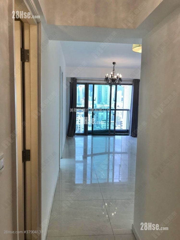 Trinity Towers Sell 3 Bedrooms 708 ft²