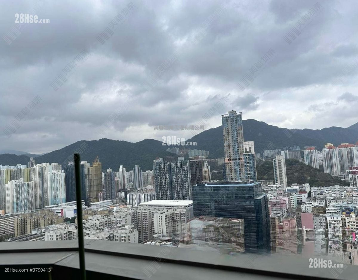 Trinity Towers Sell 3 Bedrooms 708 ft²