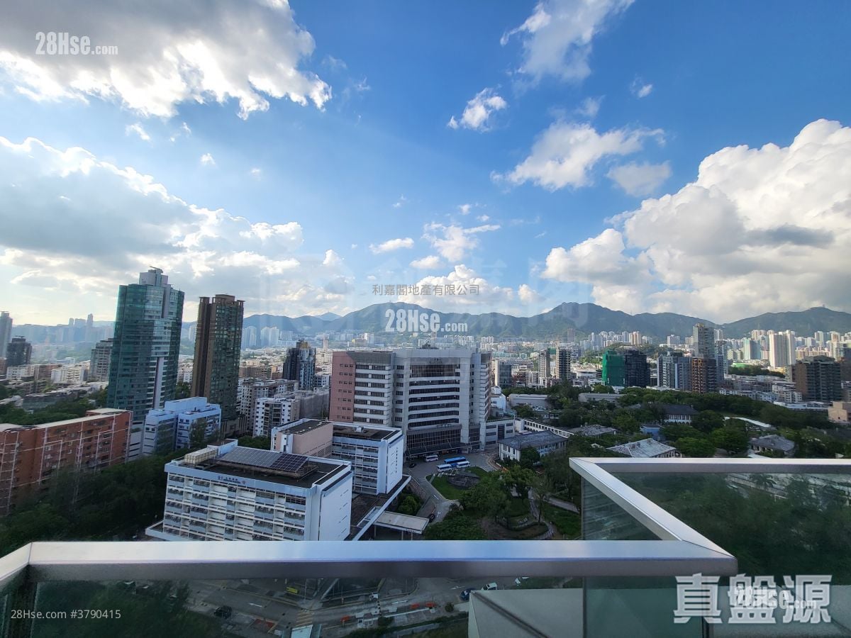 Dunbar Place Sell 4 Bedrooms 2,032 ft²