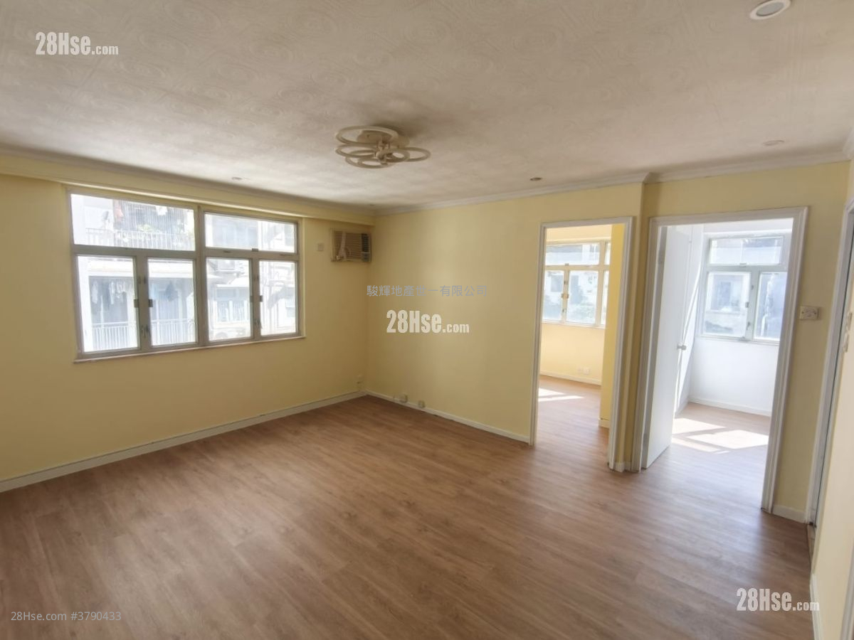 嘉辉大厦 售盘 3 房 , 1 浴室 631 平方尺