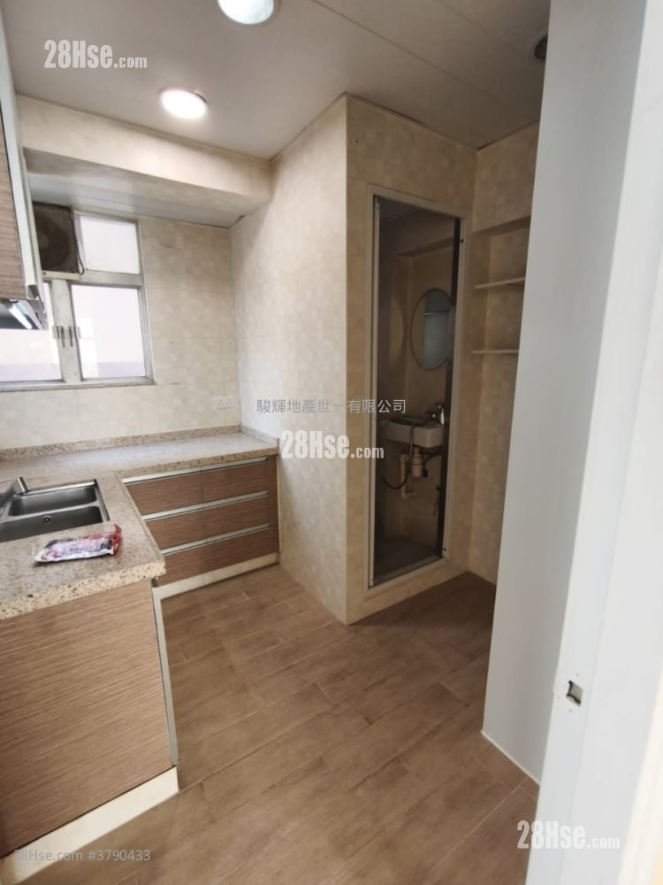 嘉辉大厦 售盘 3 房 , 1 浴室 631 平方尺