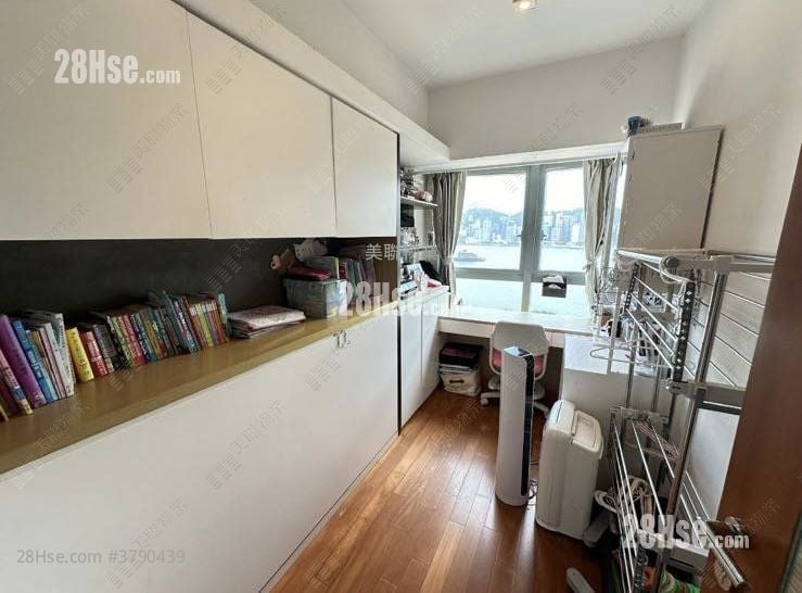 君临天下 租盘 3 房 , 2 浴室 1,049 平方尺