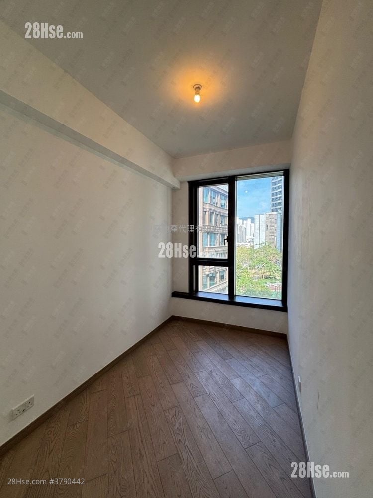 Vibe Centro Sell 3 Bedrooms , 2 Bathrooms 1,102 ft²