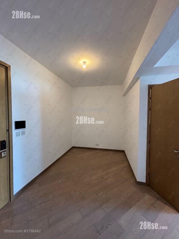 Vibe Centro Sell 3 Bedrooms , 2 Bathrooms 1,102 ft²