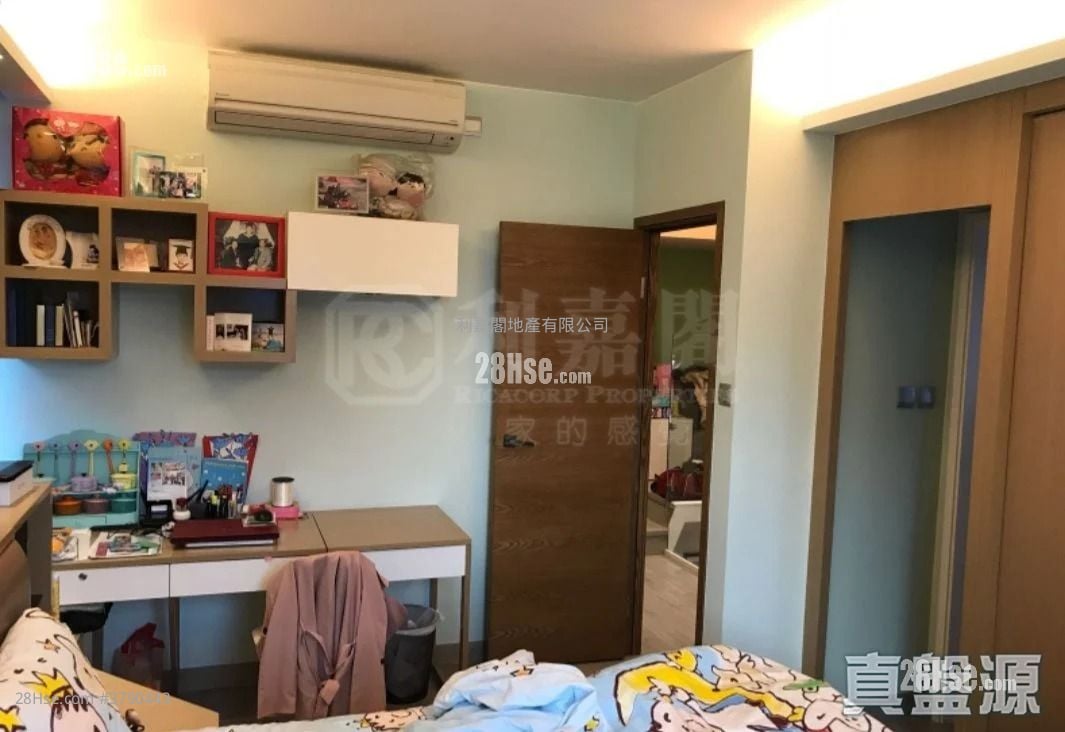 Royal Ascot Sell 3 Bedrooms 1,479 ft²