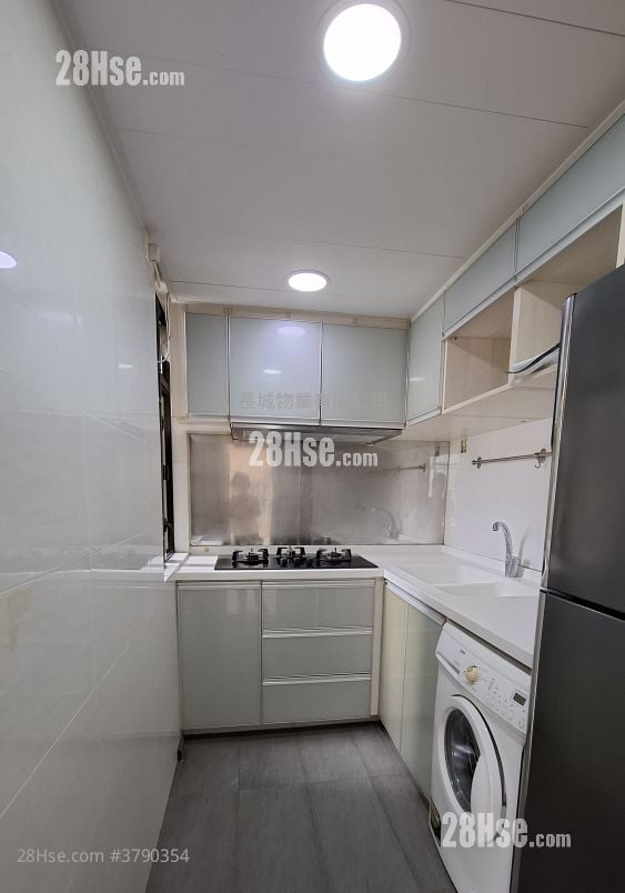 康怡花园 售盘 3 房 , 1 浴室 594 平方尺