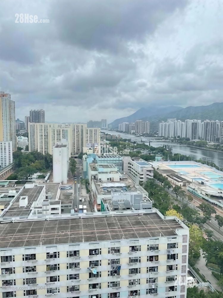 Lucky Plaza Sell 2 Bedrooms 326 ft²