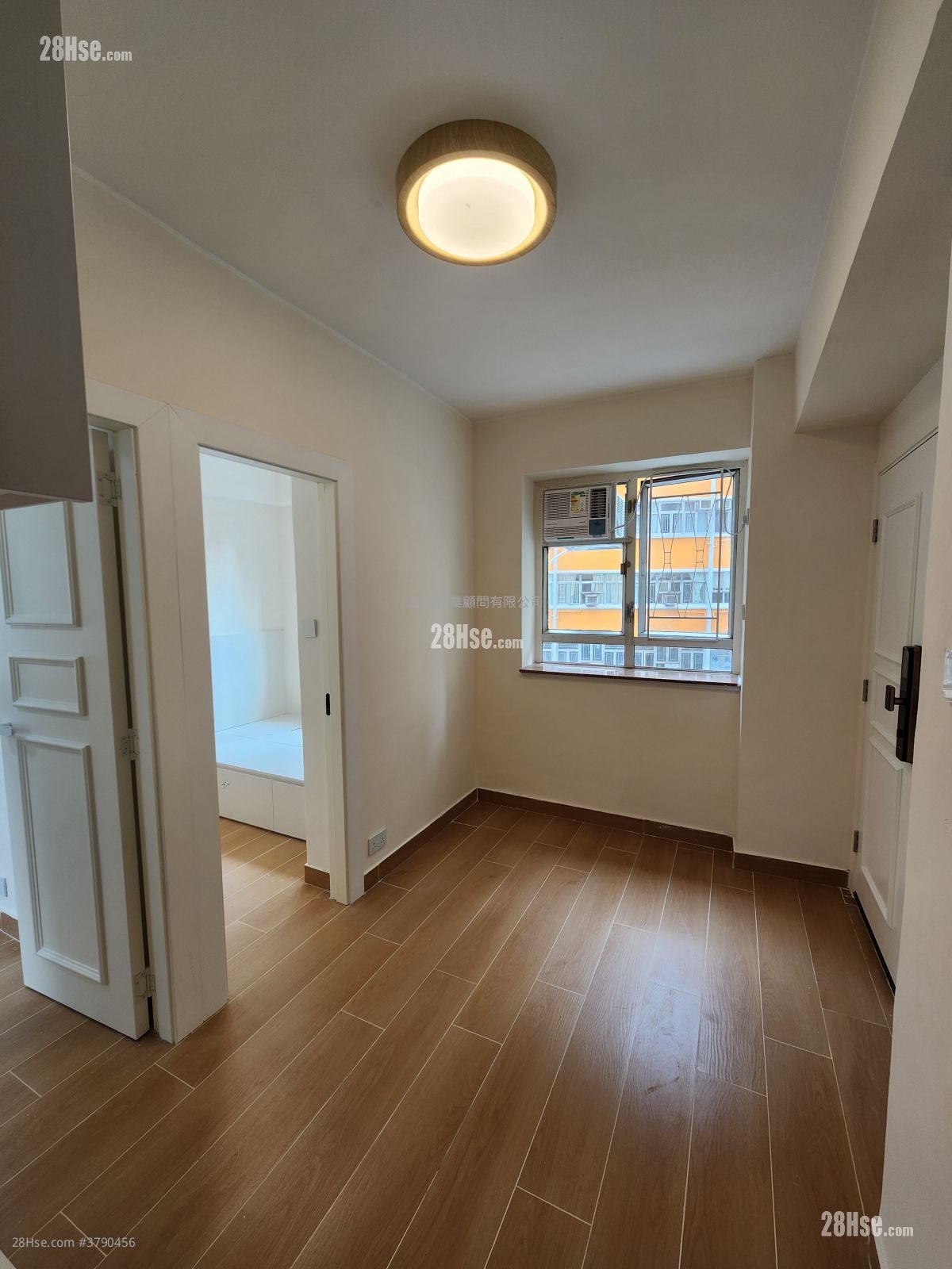 怡康大厦 租盘 2 房 , 1 浴室 302 平方尺