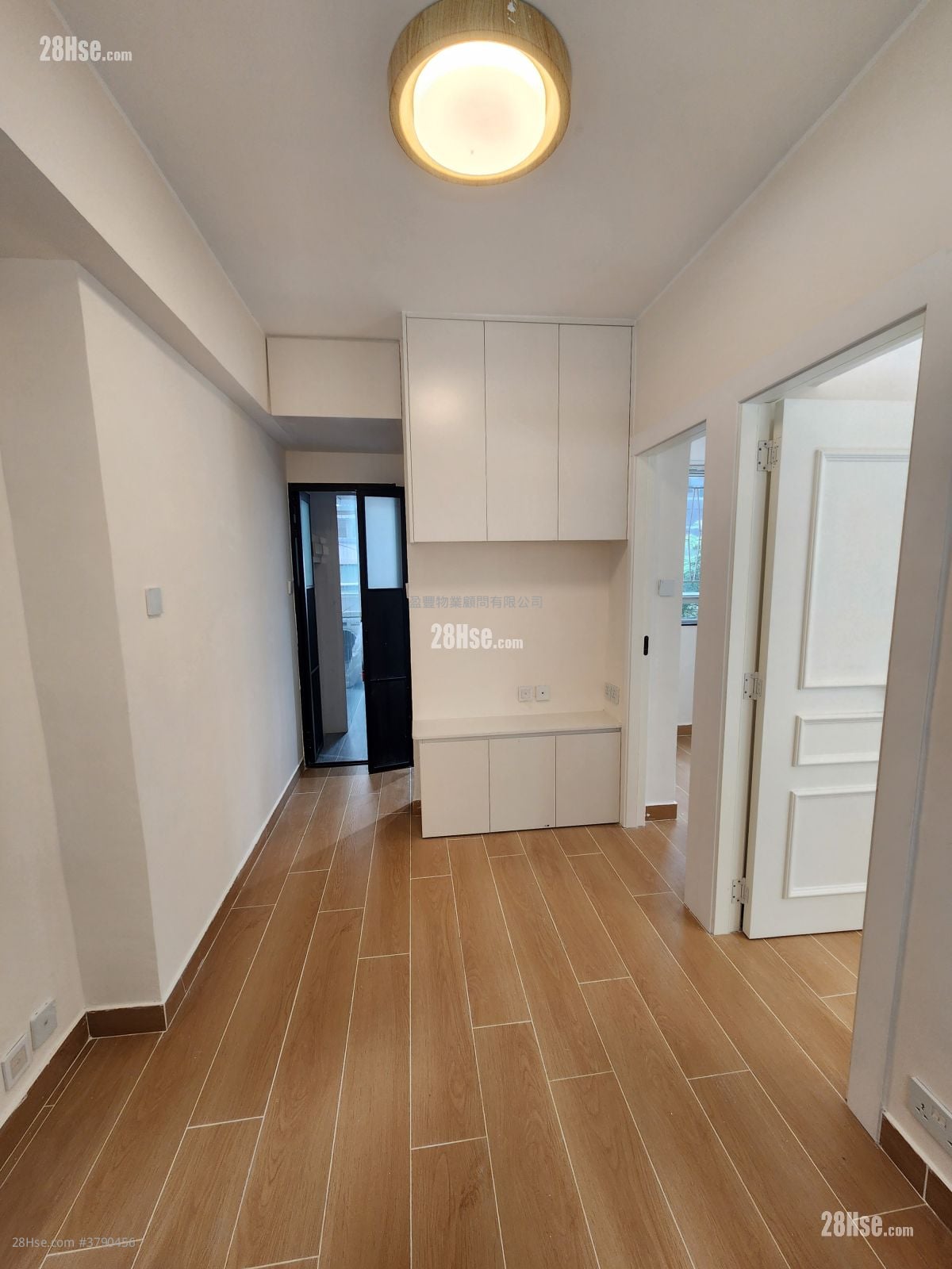 怡康大厦 租盘 2 房 , 1 浴室 302 平方尺