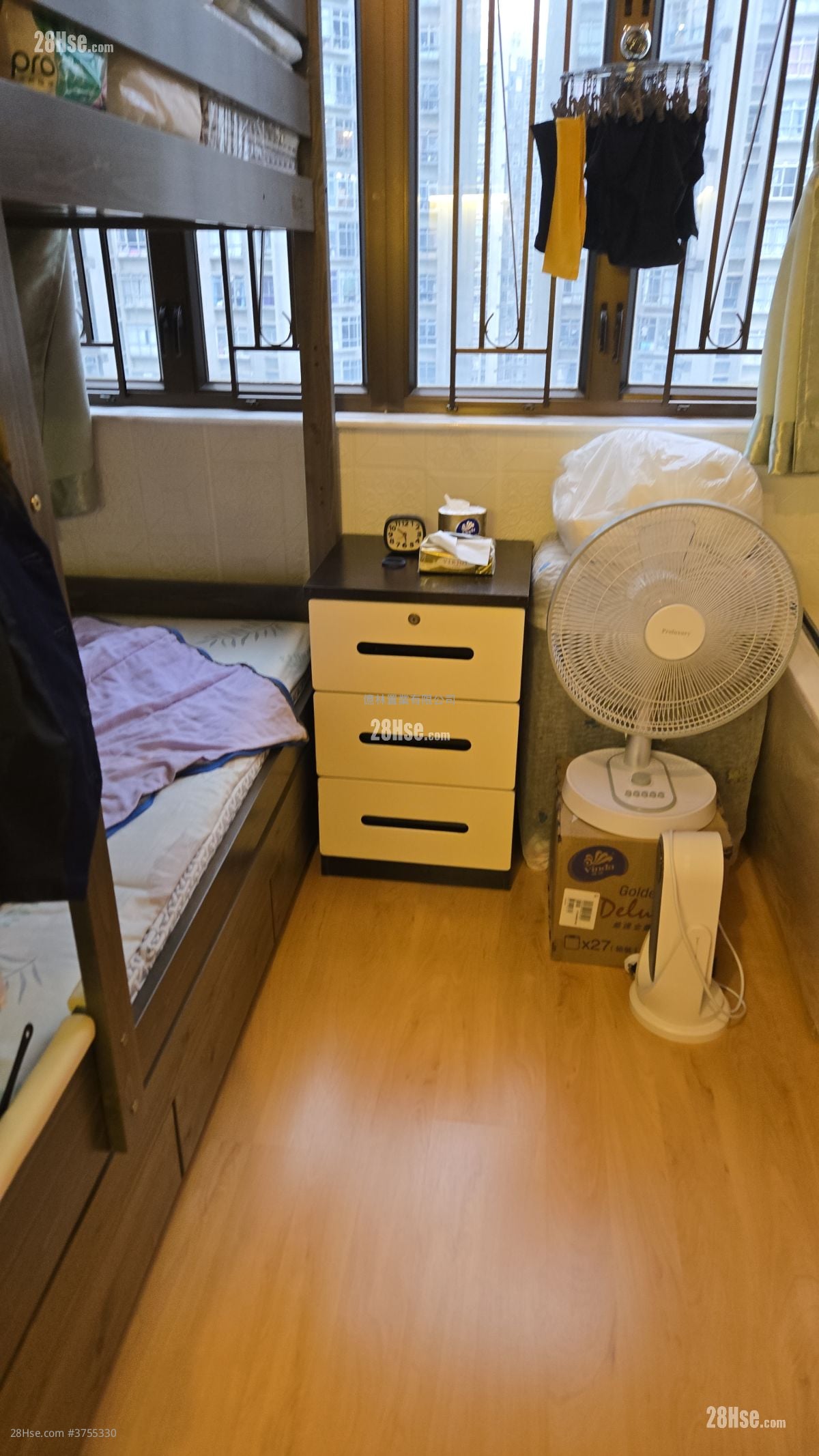 Kai Tin Tower Sell 2 Bedrooms , 1 Bathroom 469 ft²