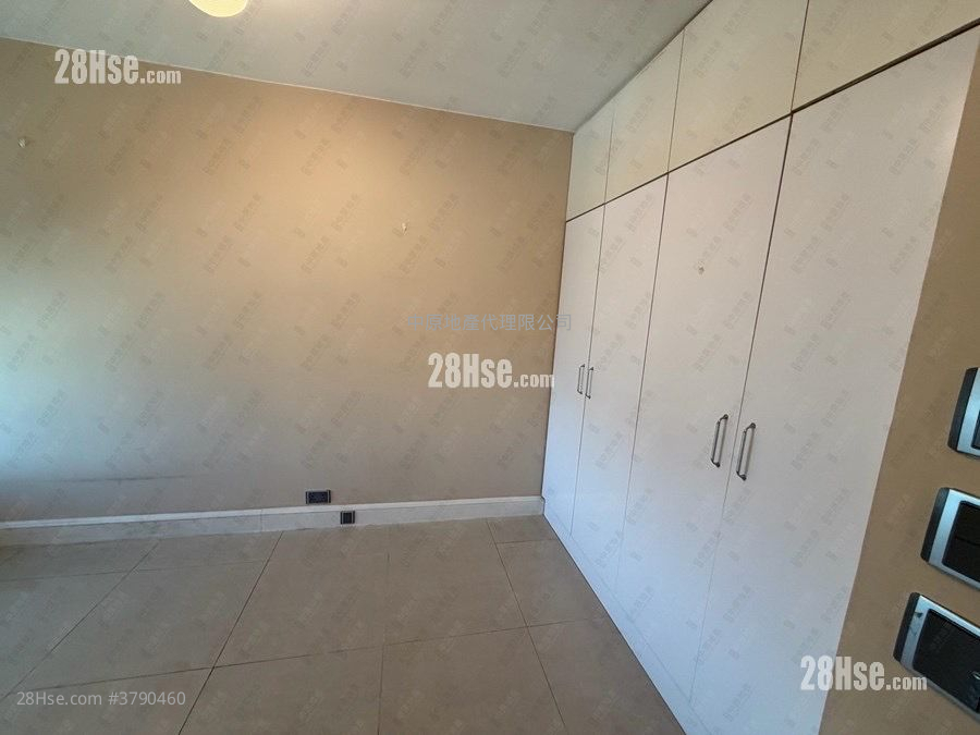 映湾园 售盘 3 房 , 2 浴室 918 平方尺