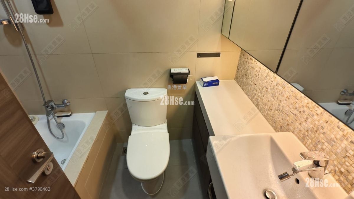 Heya Crystal Rental 2 Bedrooms , 1 Bathroom 482 ft²