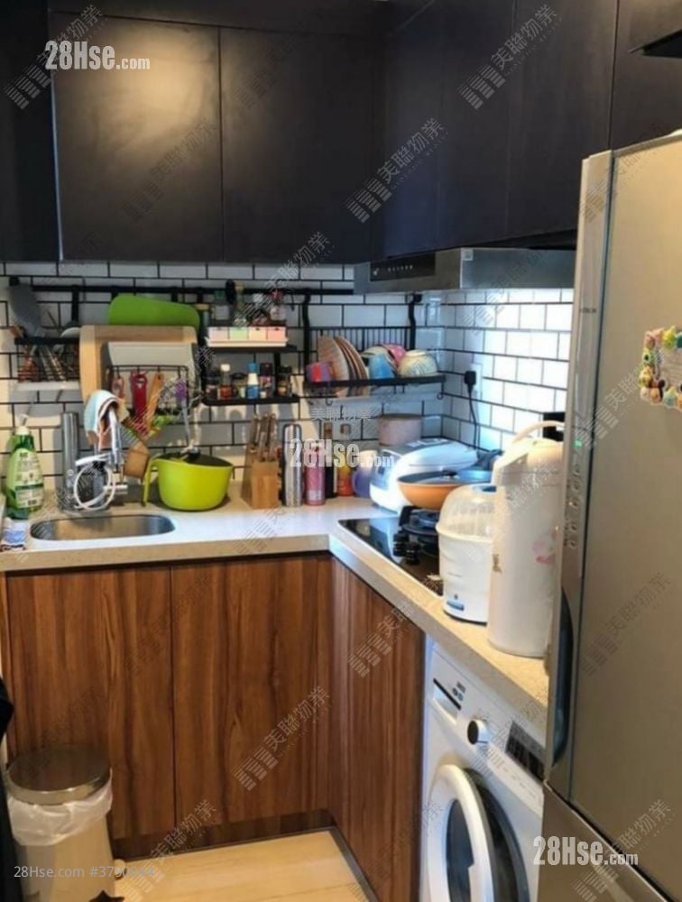 花都广场 售盘 2 房 , 2 浴室 392 平方尺