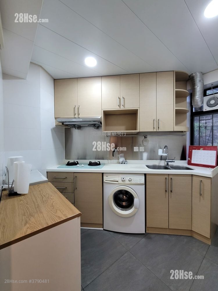 康怡花园 租盘 2 房 , 2 浴室 668 平方尺