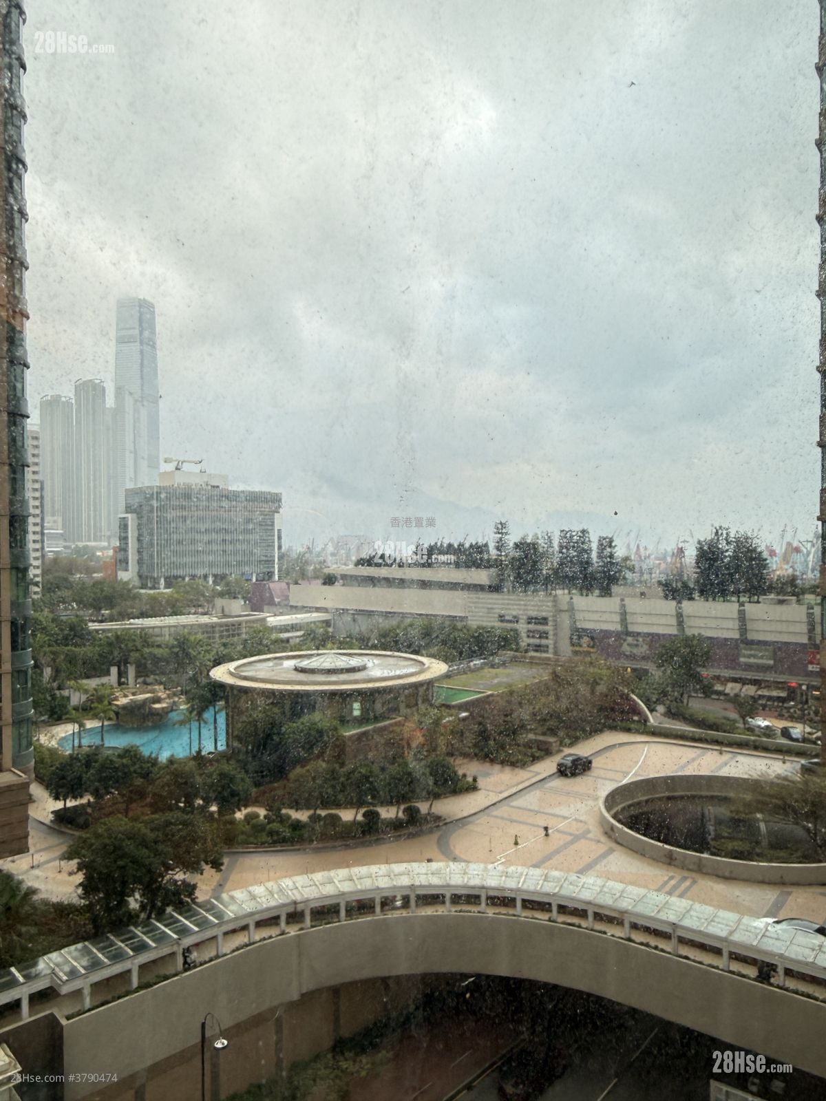 柏景湾 售盘 3 房 , 2 浴室 695 平方尺