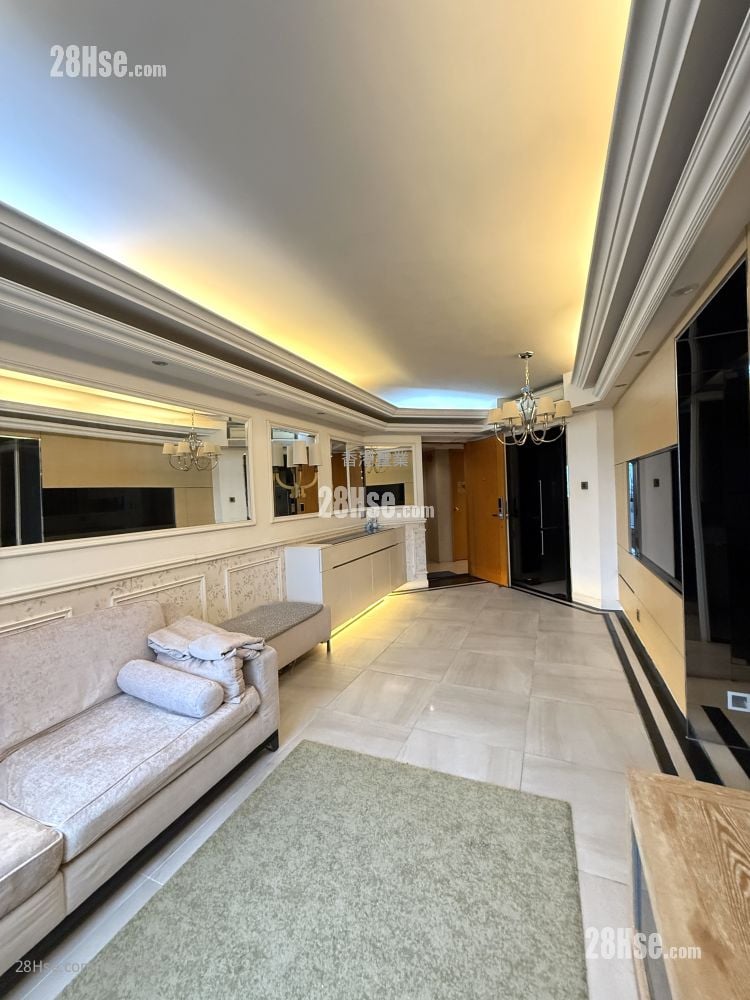 柏景湾 售盘 3 房 , 2 浴室 695 平方尺