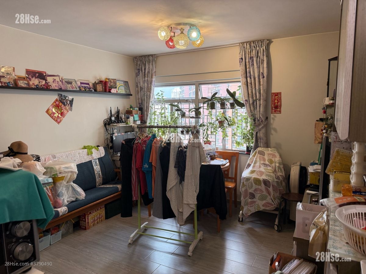 Serene Garden Sell 3 Bedrooms , 1 Bathroom