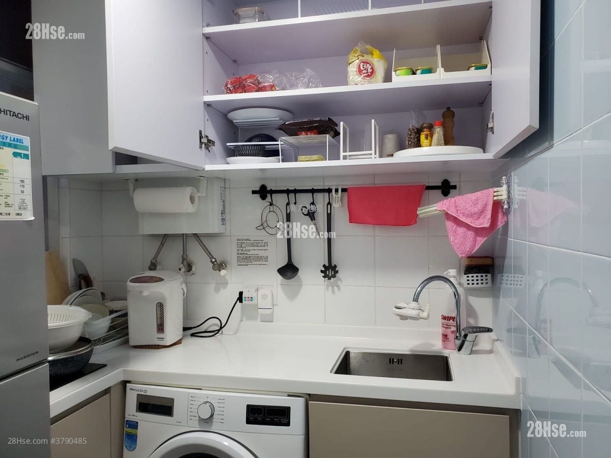 Yuk Wo Court Sell 2 Bedrooms , 1 Bathroom 295 ft²