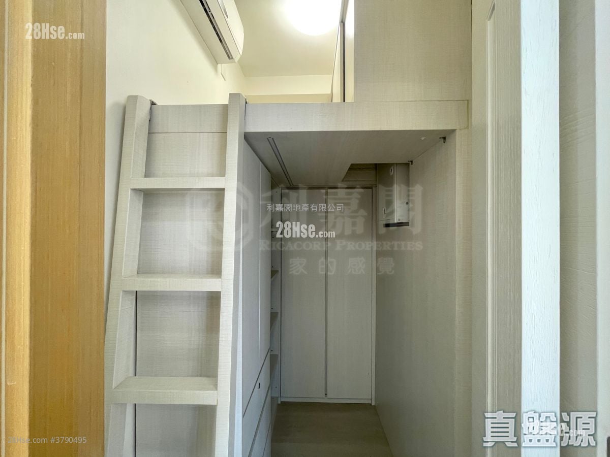 海翩滙 售盘 2 房 , 2 浴室 792 平方尺