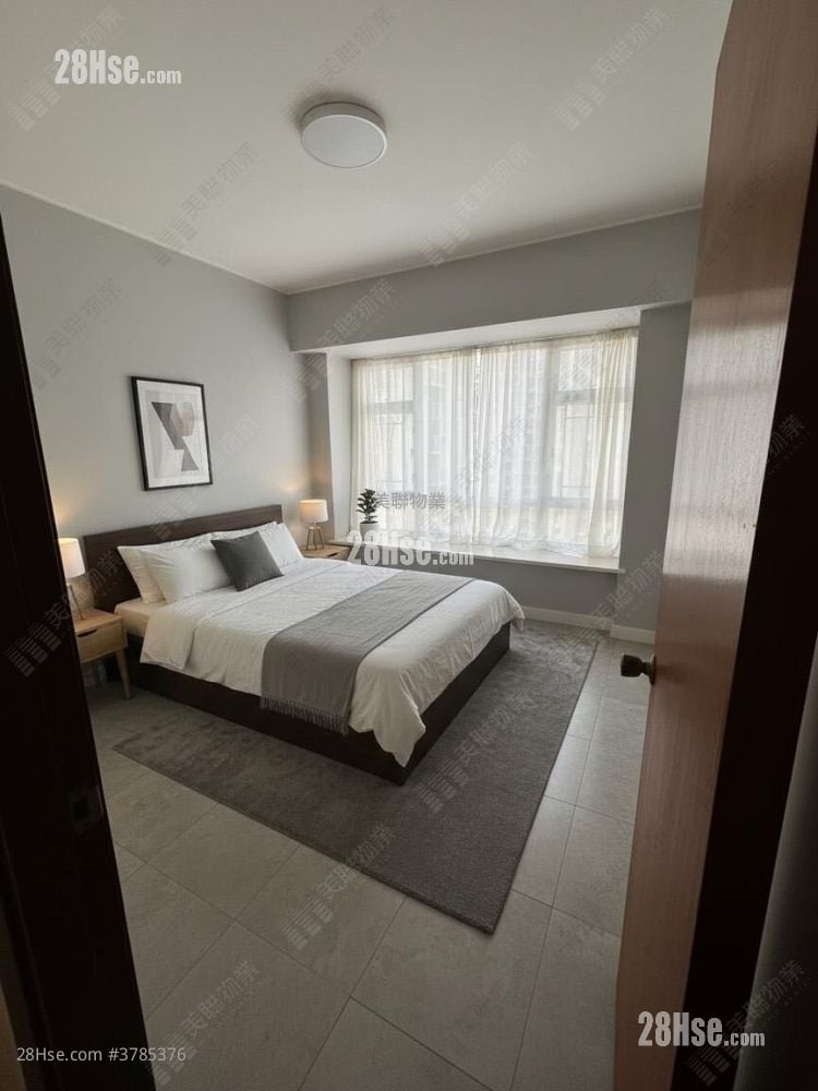 Greenland Garden Sell 2 Bedrooms , 1 Bathroom 429 ft²