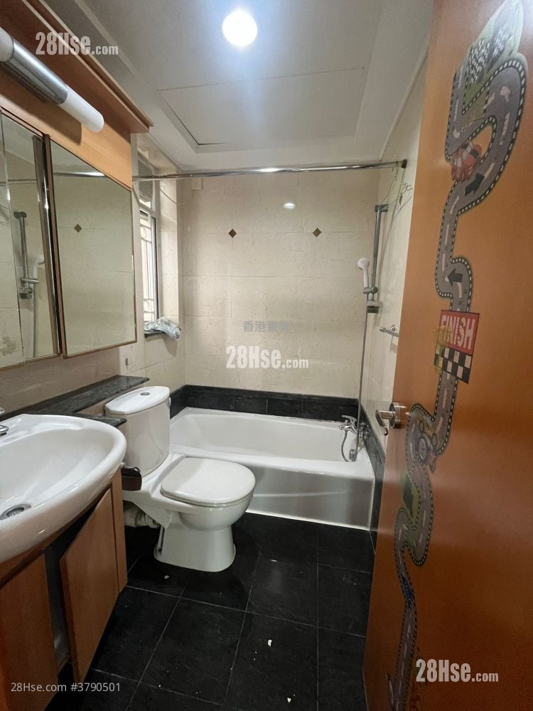 Liberte Sell 2 Bedrooms , 1 Bathroom 491 ft²