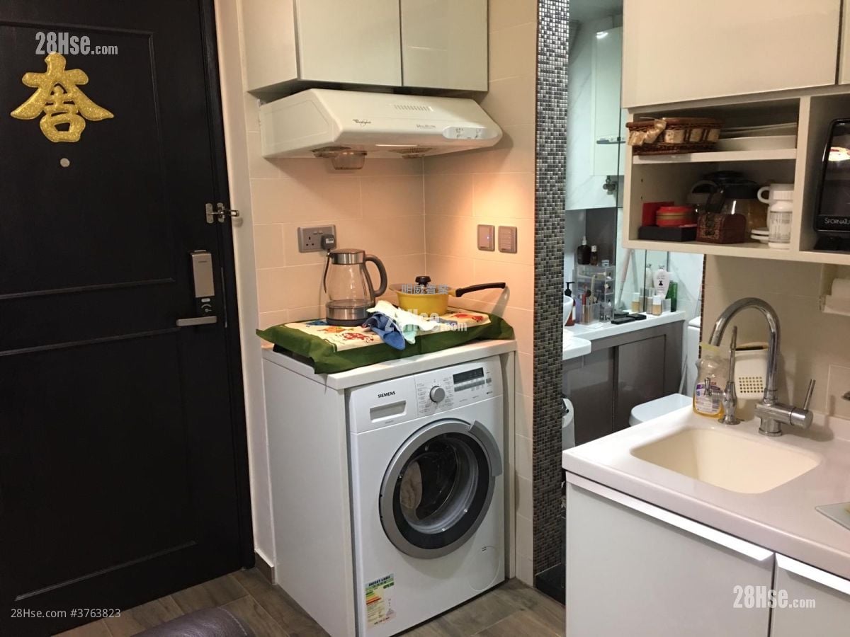 Emma Place Sell 1 Bedroom 213 ft²