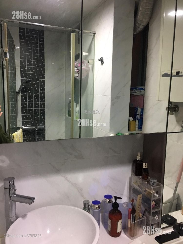 Emma Place Sell 1 Bedroom 213 ft²