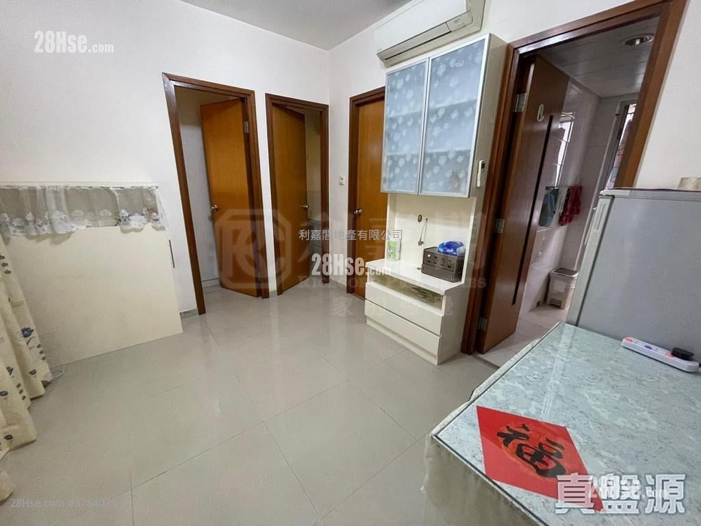 港逸轩 售盘 2 房 , 1 浴室 316 平方尺