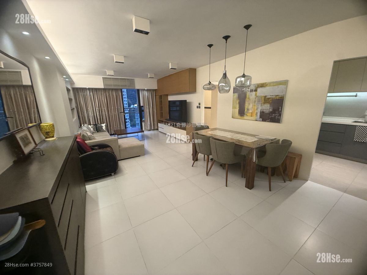 聚龙居 售盘 3 房 , 2 浴室 1,241 平方尺