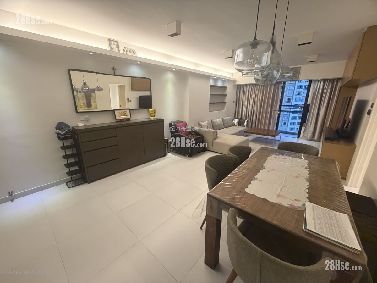 聚龙居 售盘 3 房 , 2 浴室 1,241 平方尺