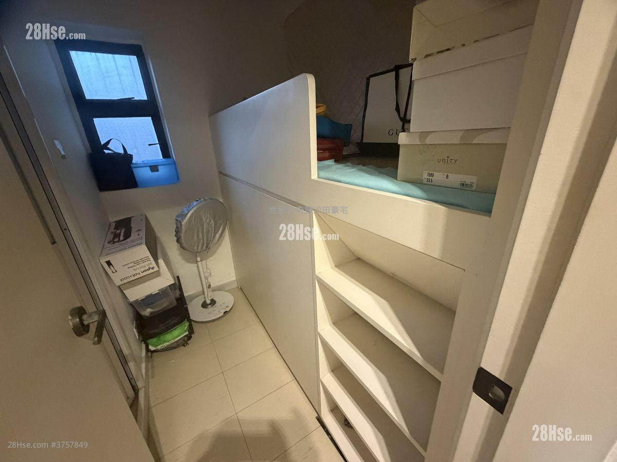 聚龙居 售盘 3 房 , 2 浴室 1,241 平方尺