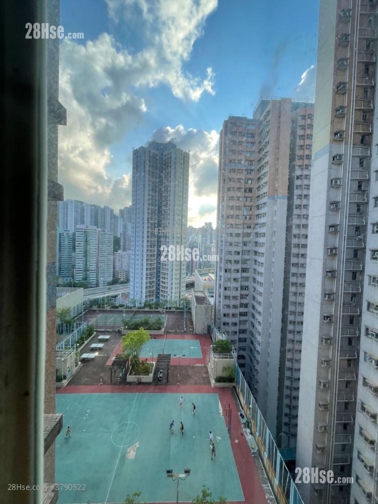 Aldrich Garden Sell 3 Bedrooms 592 ft²