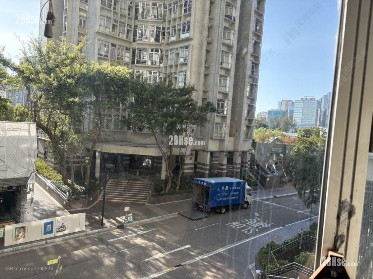 Sceneway Garden Sell 3 Bedrooms 718 ft²