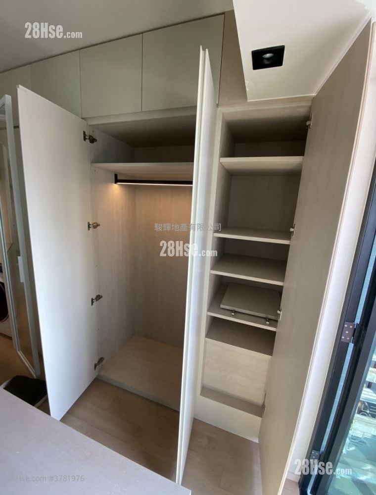 德成轩 售盘 1 房 , 1 浴室 319 平方尺