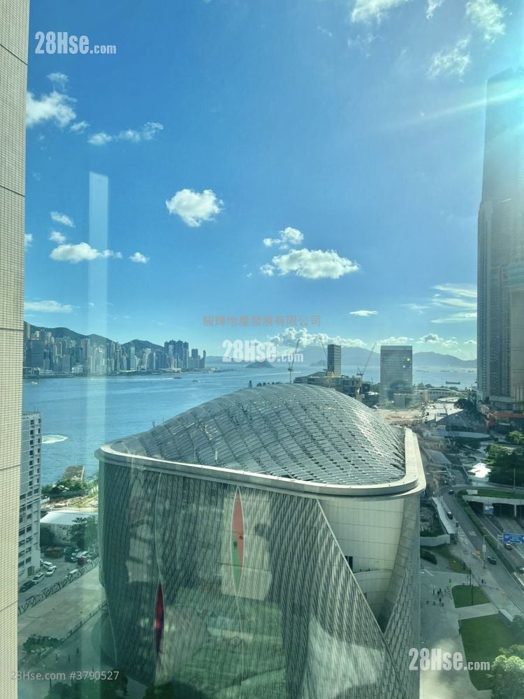 港景峰 售盘 2 房 , 1 浴室 509 平方尺